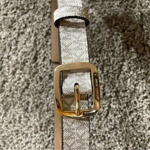Michael Kors Beige and Gold Women's Belt